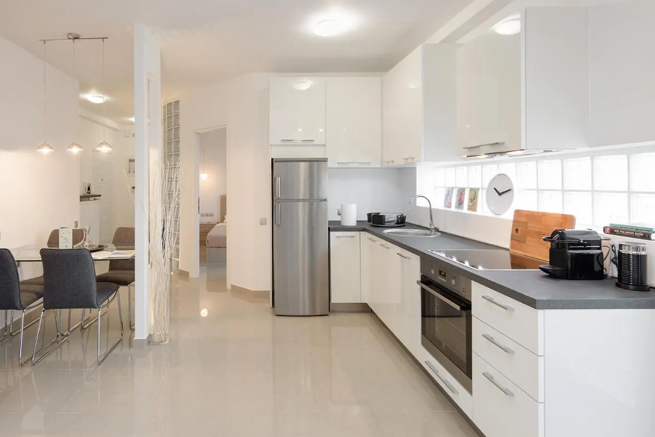 Apartment Ferienwohnung Ace Location | Luxury Building Thessaloniki