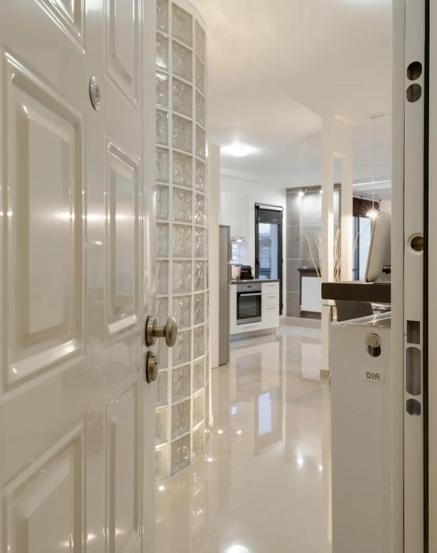 דירות סלוניקי Ace Location | Luxury Building 0*,  יוון